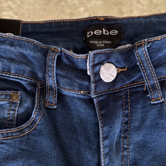 NWT Bebe Women's Denim Pearl Embellished Straight Leg Jeans - Size 26 (Size 2) - Picture 7 of 10